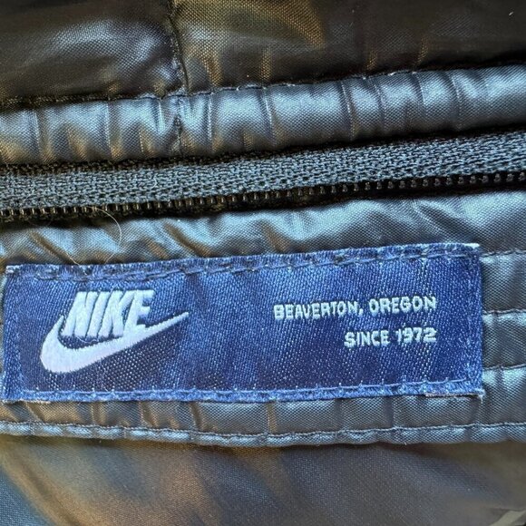 Nike Striuke Alliance Down Hooded Puffer Grey Duck Down 2 Pockets Women's Med - Picture 8 of 10